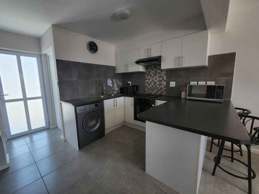 2 Bedroom Property for Sale in Houghton Place Western Cape